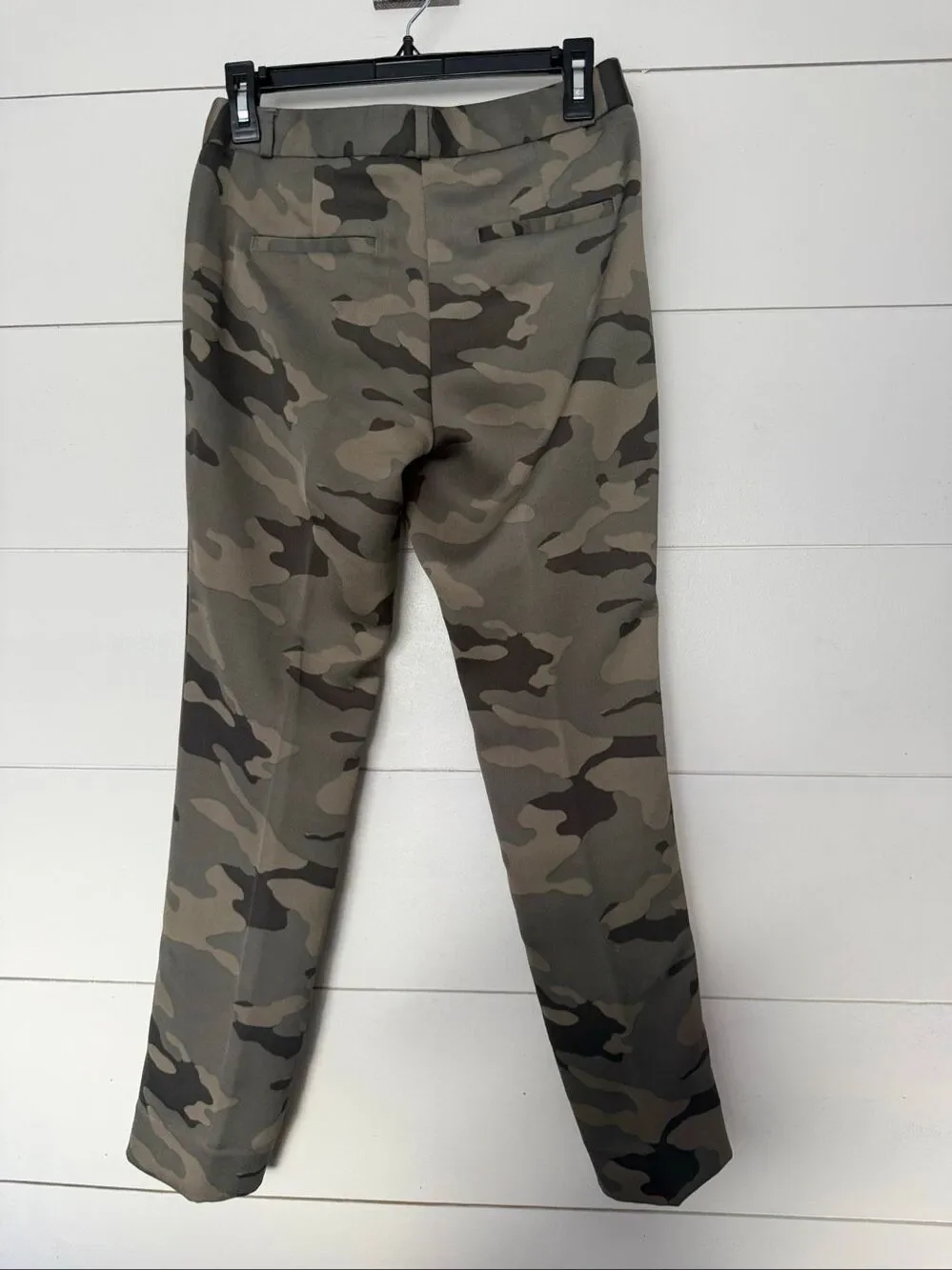 Banana Republic Women’s 0 Petite Ryan Camo Pants Chino Ankle